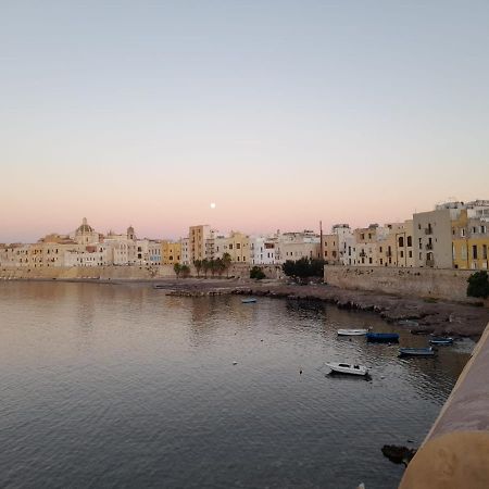 Oltre: Monolocale Con Terrazzo Privato Al Piano Apartman Trapani Kültér fotó