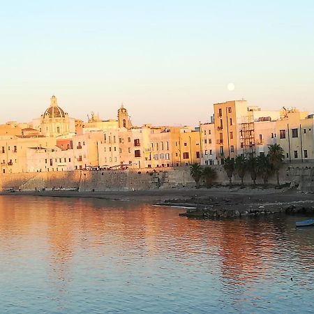 Oltre: Monolocale Con Terrazzo Privato Al Piano Apartman Trapani Kültér fotó