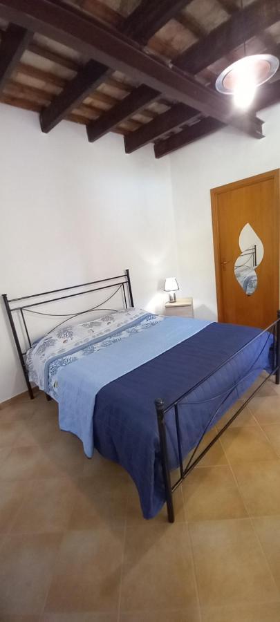 Oltre: Monolocale Con Terrazzo Privato Al Piano Apartman Trapani Kültér fotó