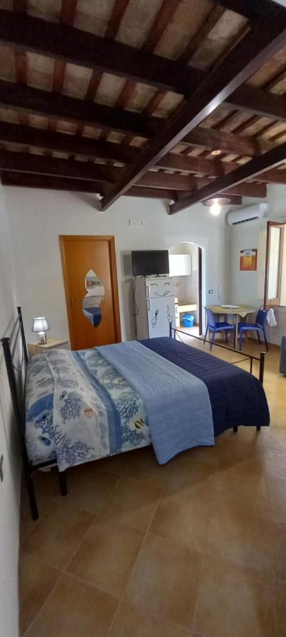 Oltre: Monolocale Con Terrazzo Privato Al Piano Apartman Trapani Kültér fotó